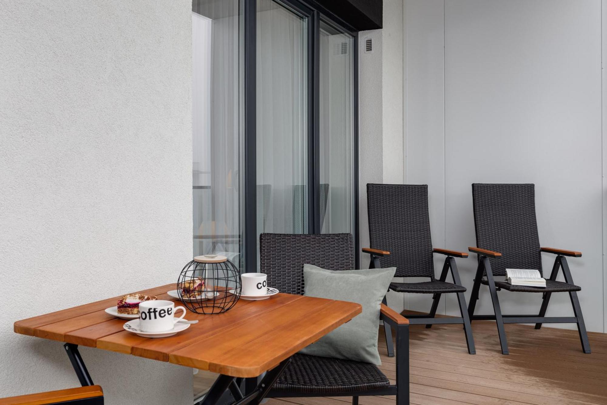 Stela Water Side Apartment - Swimming Pool & Sauna By Renters Prestige Dziwnów Exteriör bild