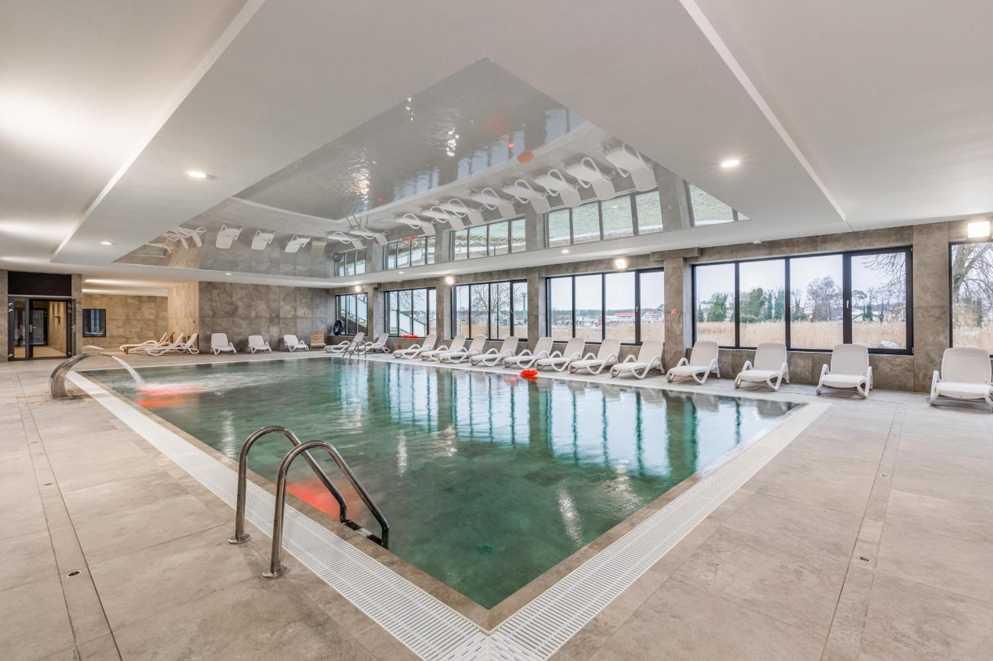 Stela Water Side Apartment - Swimming Pool & Sauna By Renters Prestige Dziwnów Exteriör bild