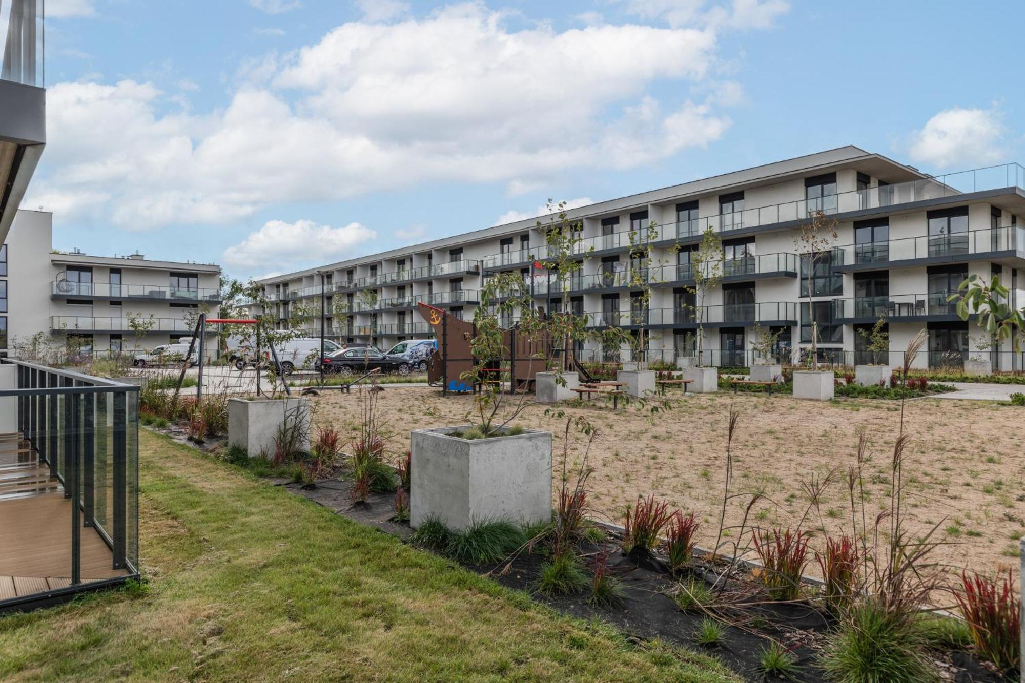 Stela Water Side Apartment - Swimming Pool & Sauna By Renters Prestige Dziwnów Exteriör bild